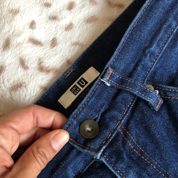 UNIQLO HI WAIST CROPPED DENIM - Picture 3 of 4